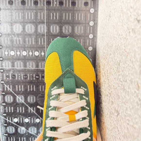 Nike Air Max Men Size 9.5 DM0008-700 University Gold Green Rasta Training Shoes - Picture 11 of 11